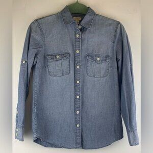 J. Crew Ladies Petite Chambray Shirt 100%‎ Cotton Button-Up Casualwear Size XS